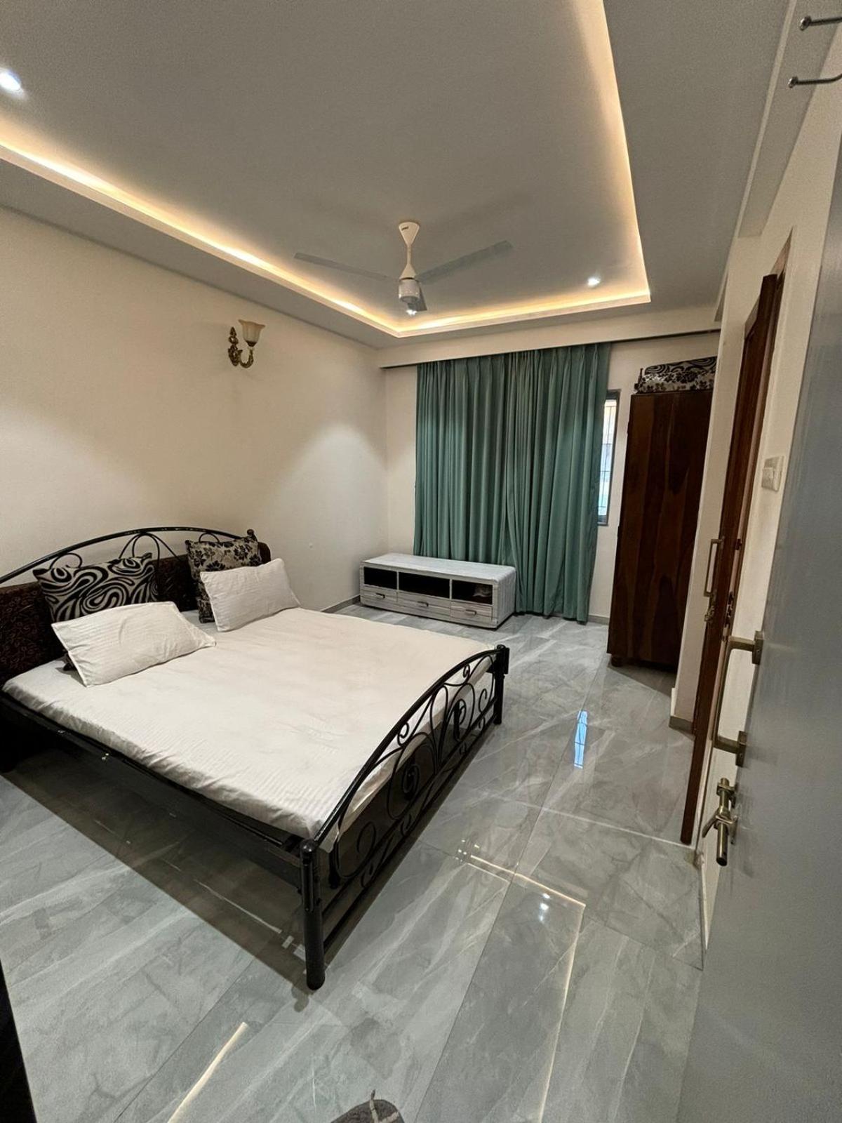 로나발라 Ll Golden Leaf Ll 3Bhk Ll Ac Ll 빌라 외부 사진